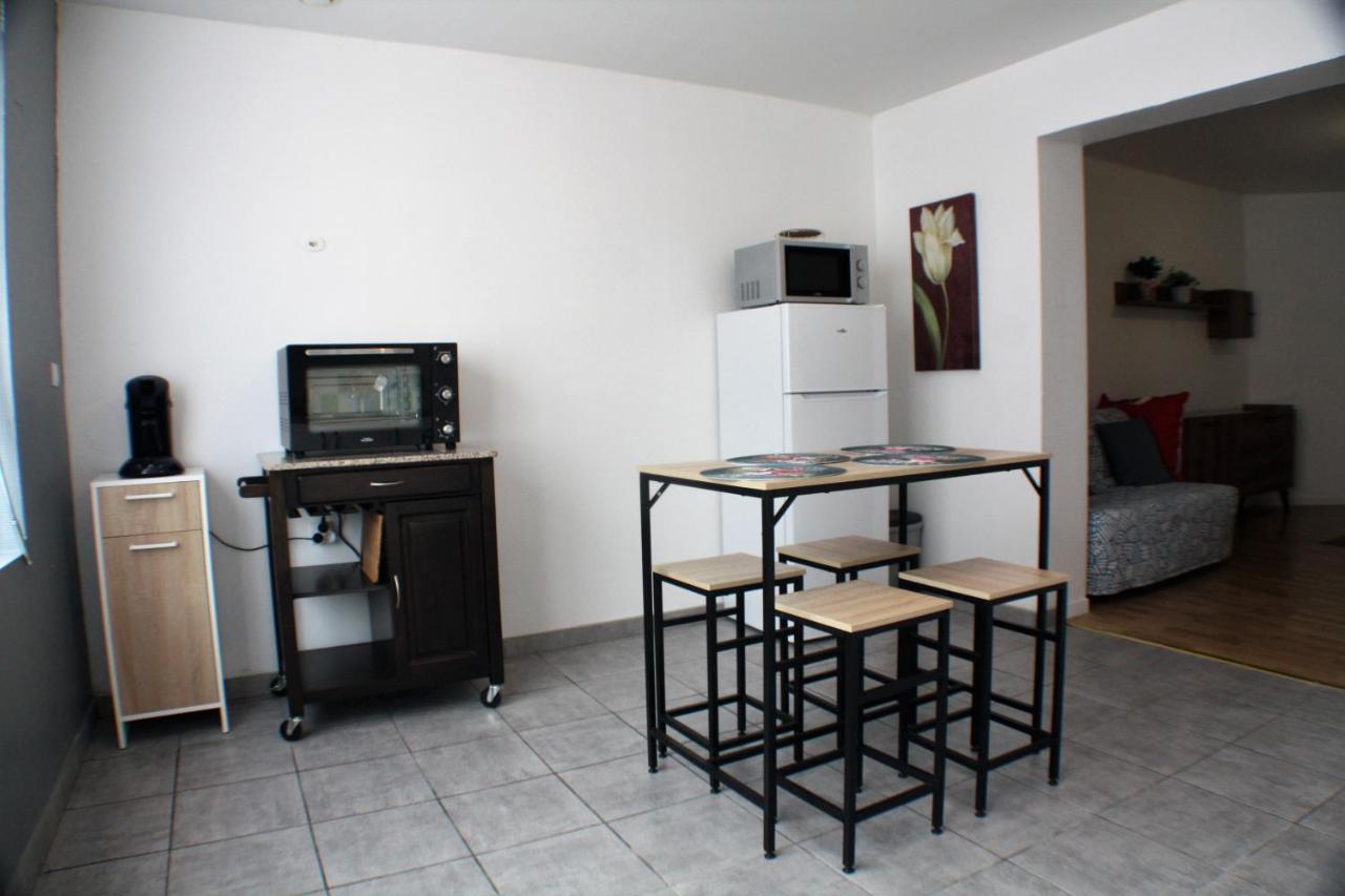 Le Cottage Des Curie Calais Kültér fotó