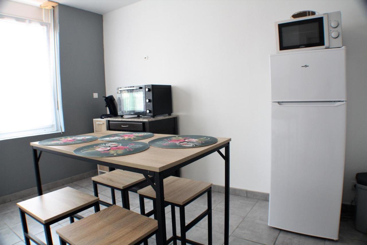 Le Cottage Des Curie Calais Kültér fotó