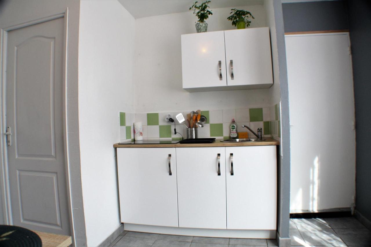 Le Cottage Des Curie Calais Kültér fotó